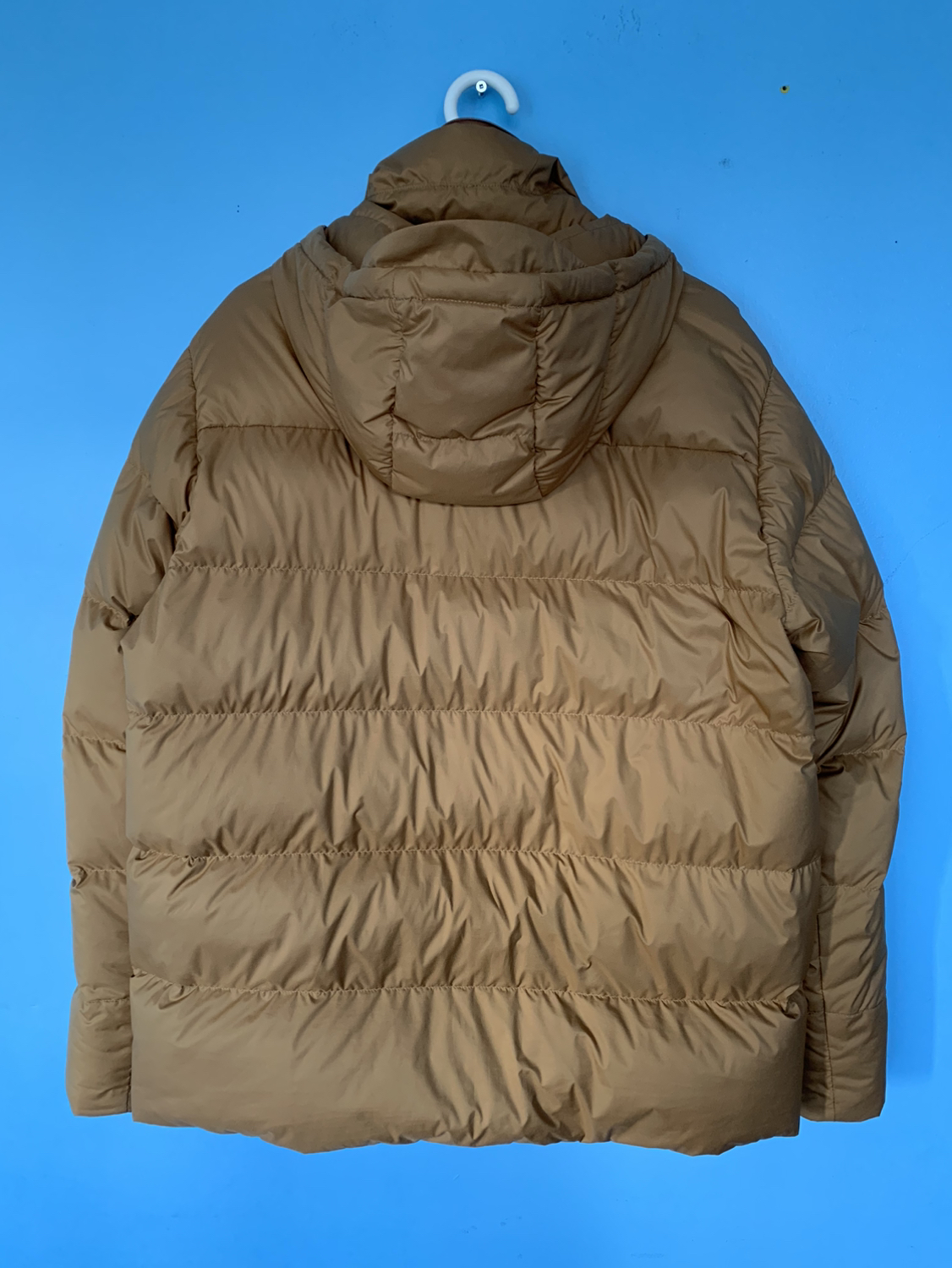 Patagonia down jacket image indicator(3)