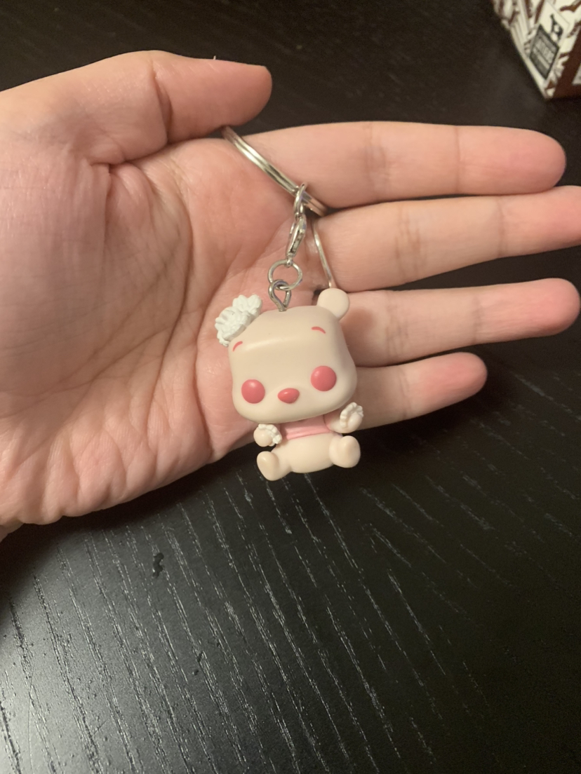 Funko pop pink Winnie the Pooh keychain image indicator(4)
