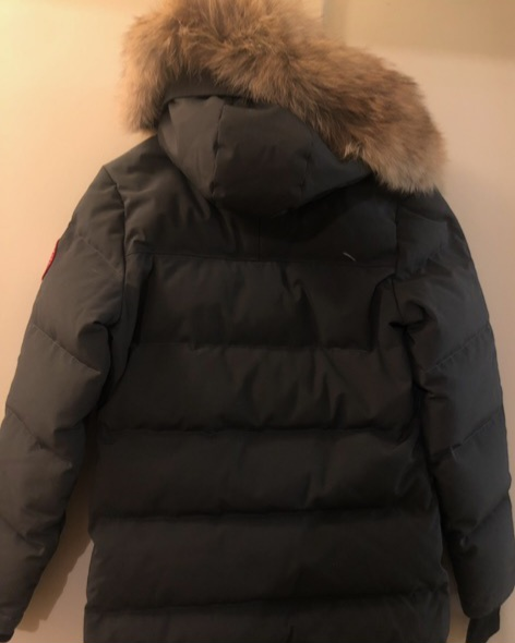 Authentic Canada Goose Women's Jacket image indicator(2)