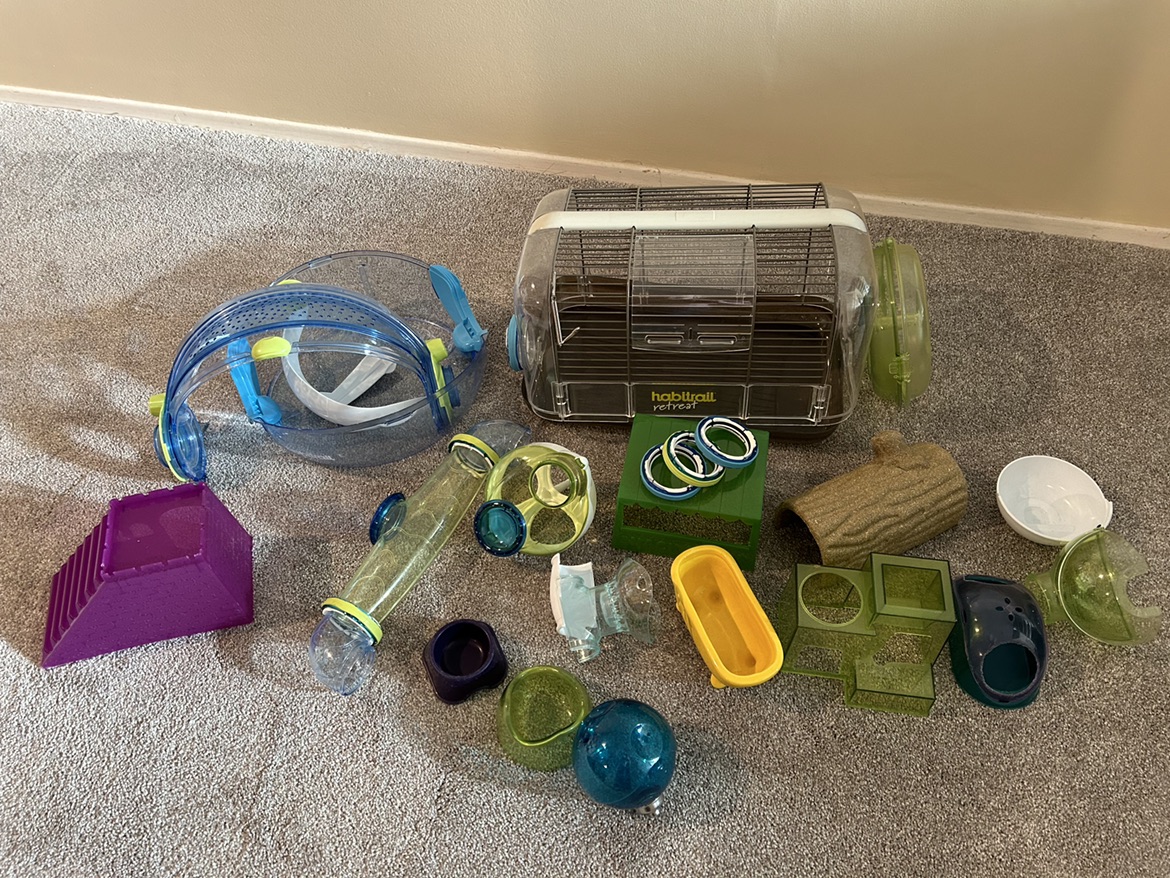 Hamster cages and accessories thumbnail