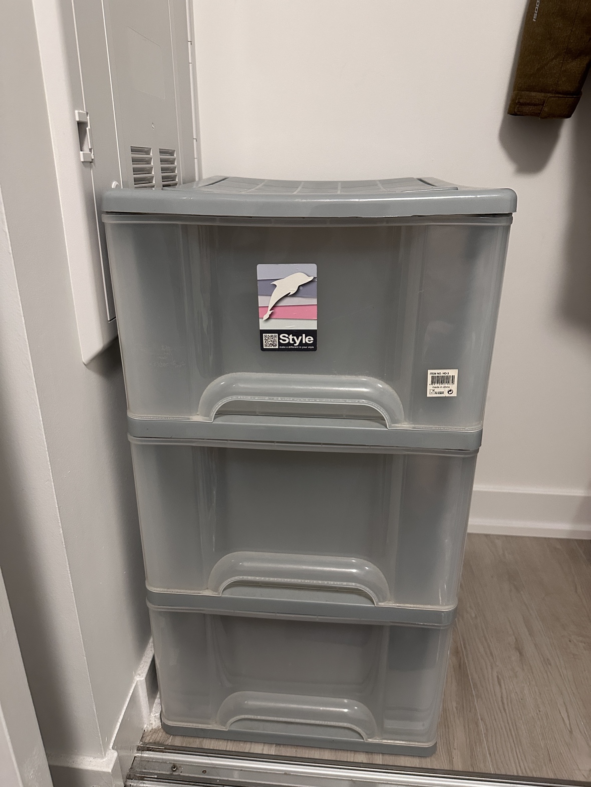 Plastic drawers