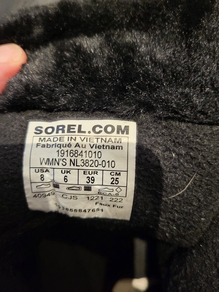 SOREL Women's Winter Boots - Size 8 - photo 3