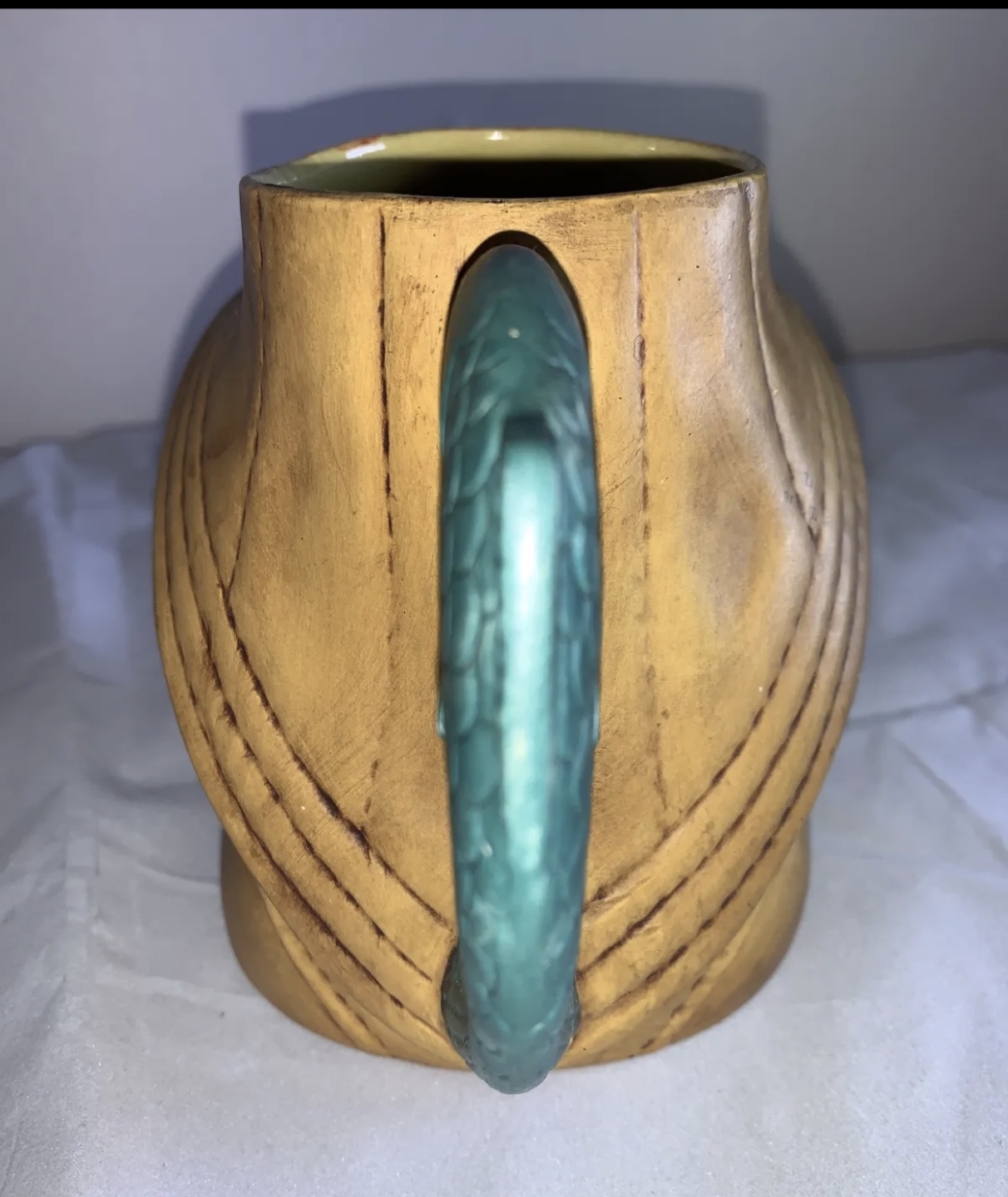 Ceramic Hand Painted Nautical Fisherman Bust Mug Fish Handle image indicator(4)