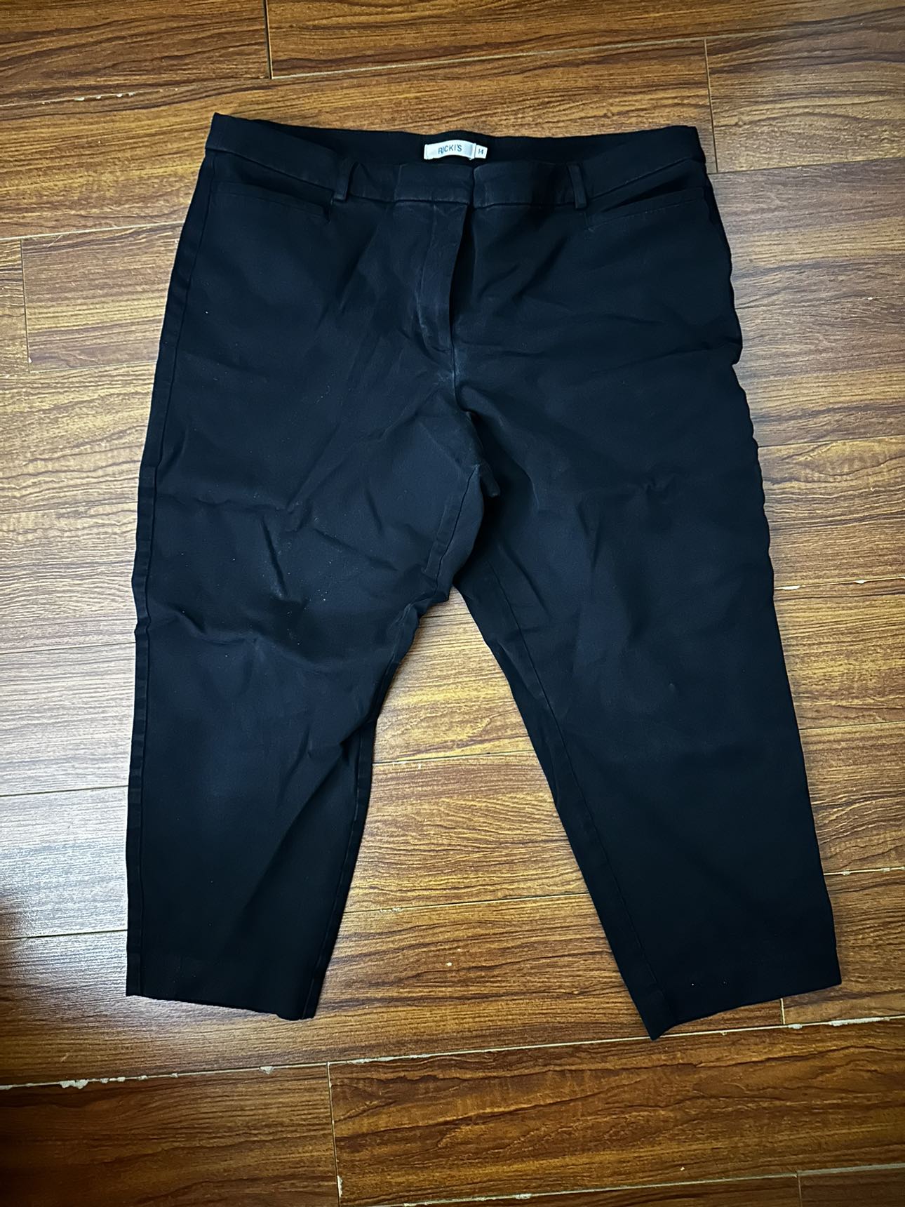 #freecycle Capri style dress pants thumbnail
