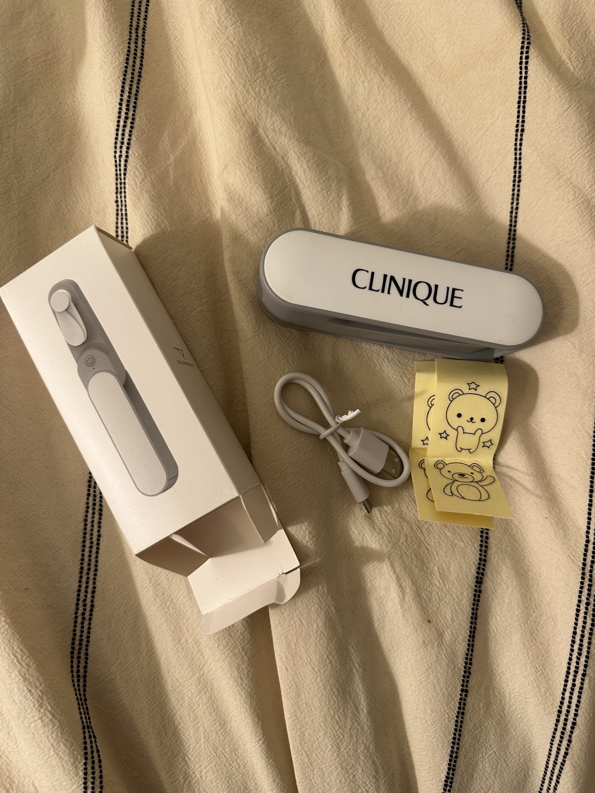 Portable handheld mini fan
