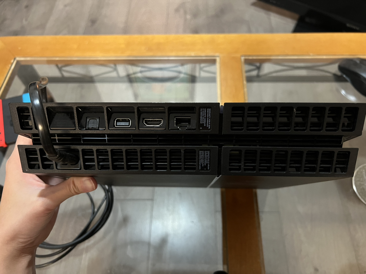 PS4 with controller #SellingSpree image indicator(2)