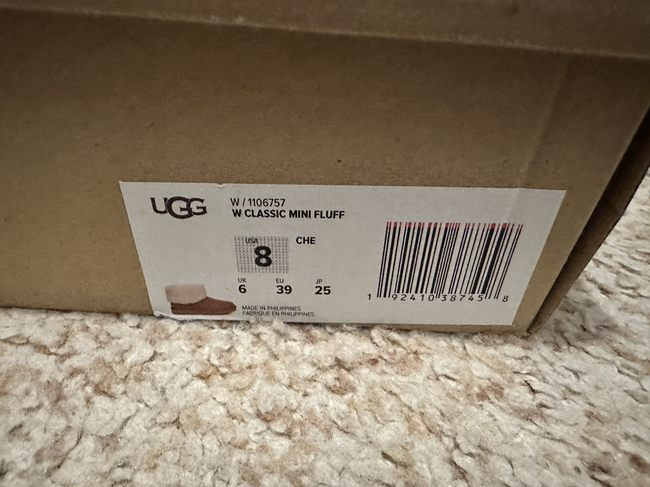 Uggs Women’s Boots - Size 8 - photo 5
