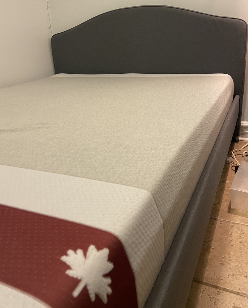Juno queen size mattress and ikea frame - photo 2