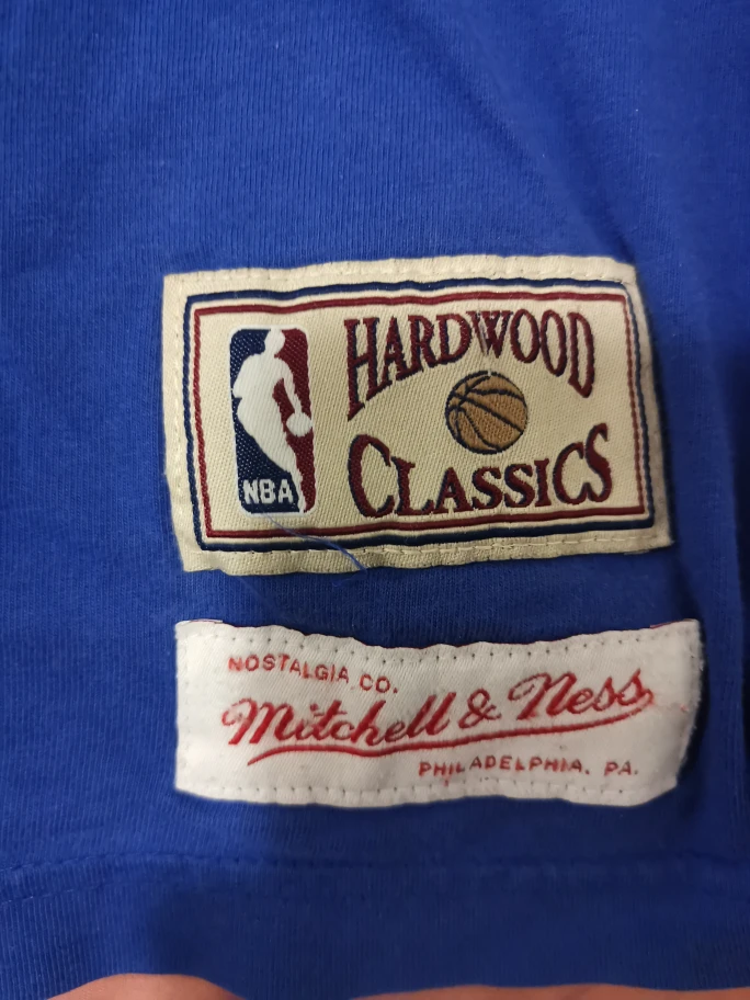Tracy mcgrady mitchell & ness t shirt - photo 3