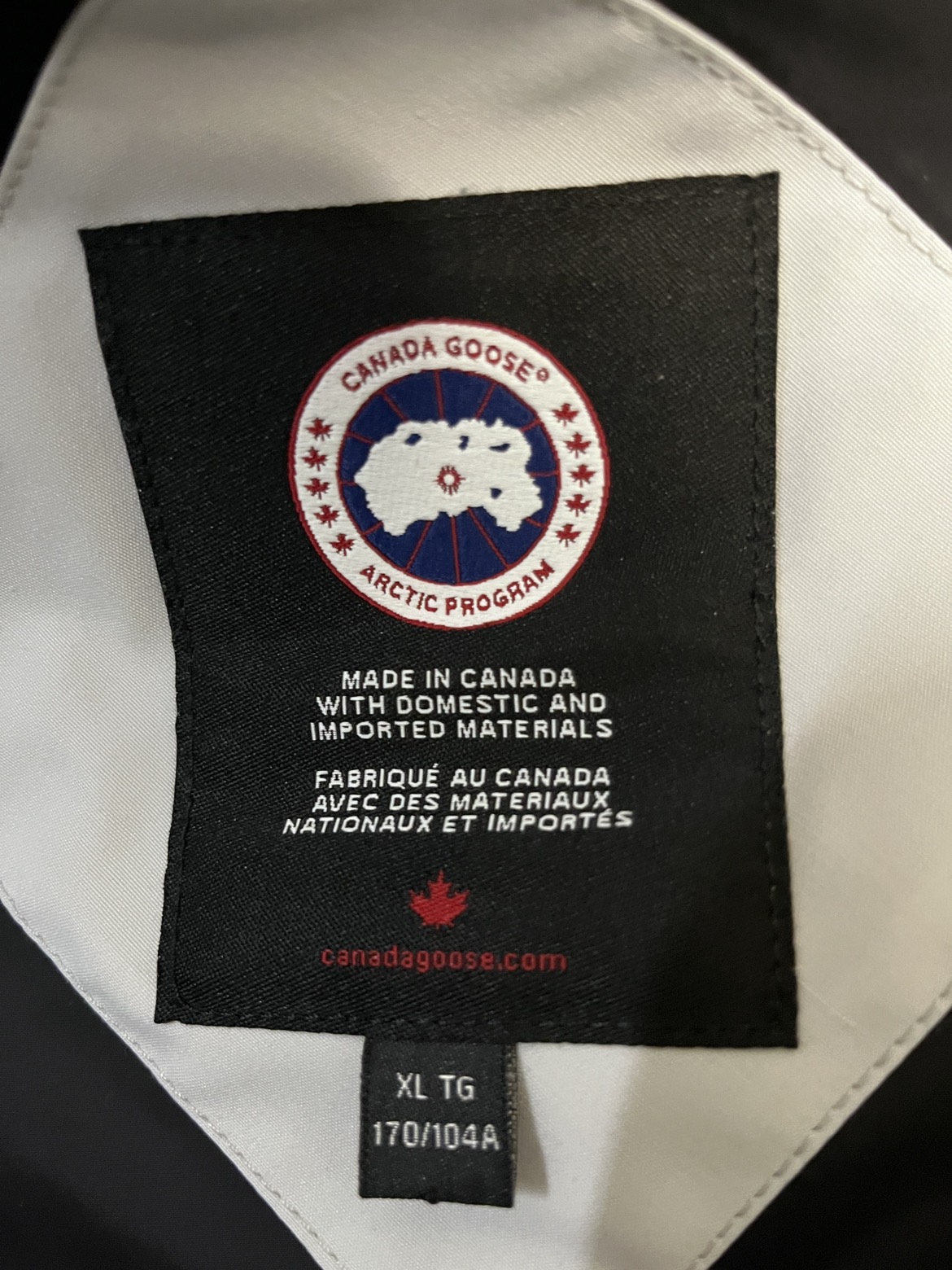 Canada goose parka women XL - photo 3