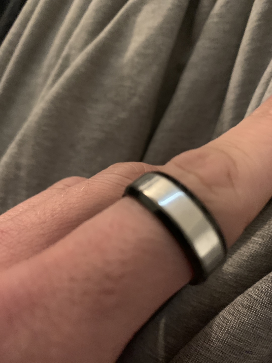 Silver/black men’s ring