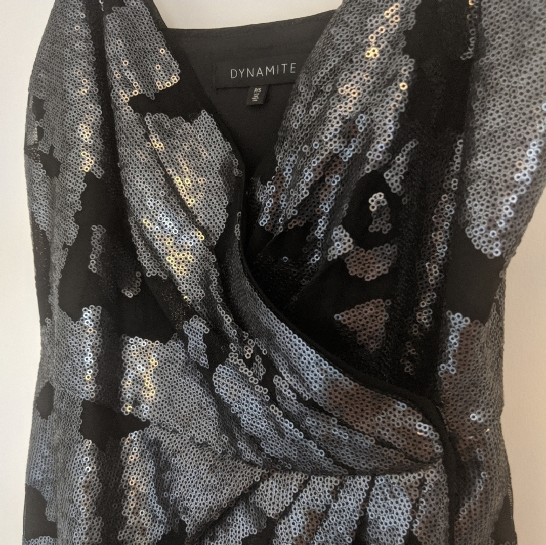 Night out party dress! ✨️ image indicator(2)