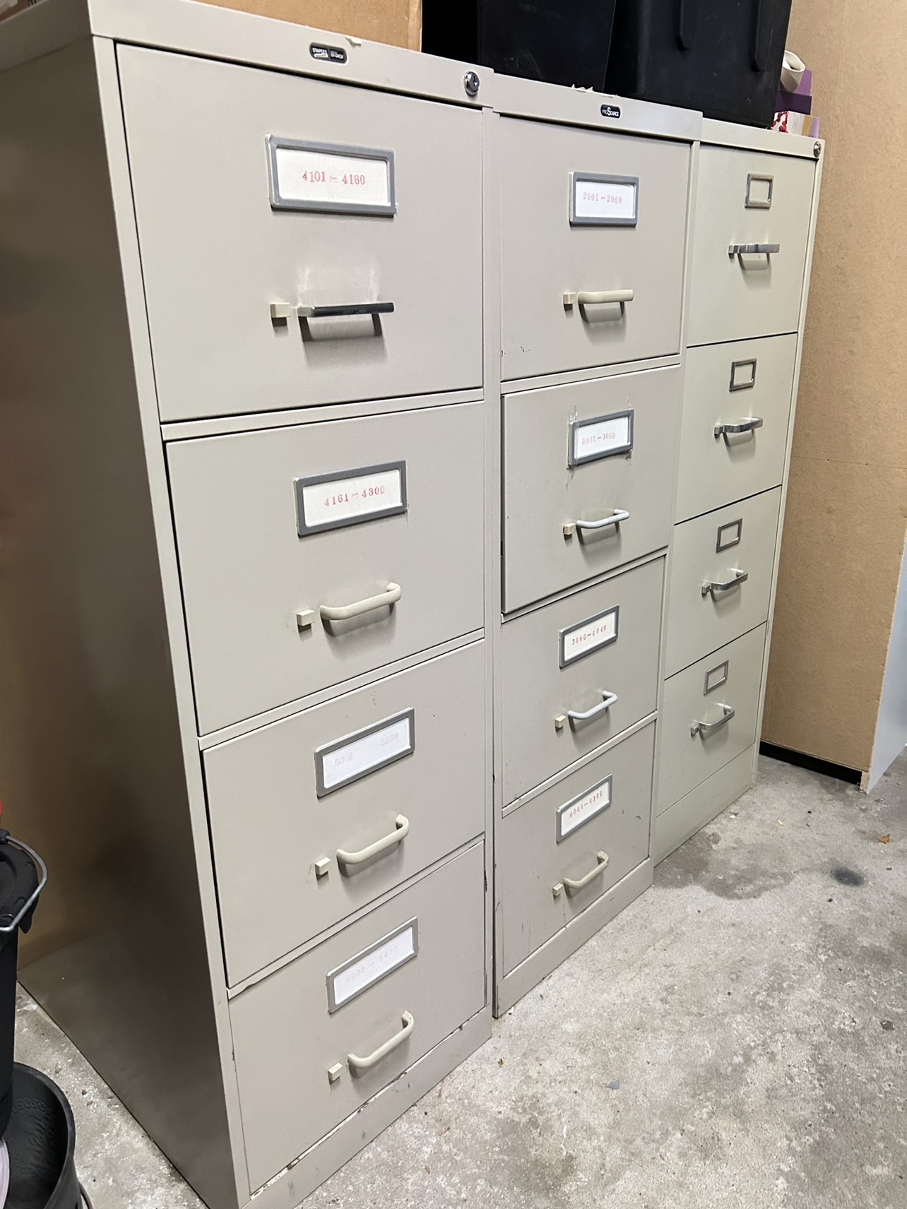 File cabinet 4 drawers