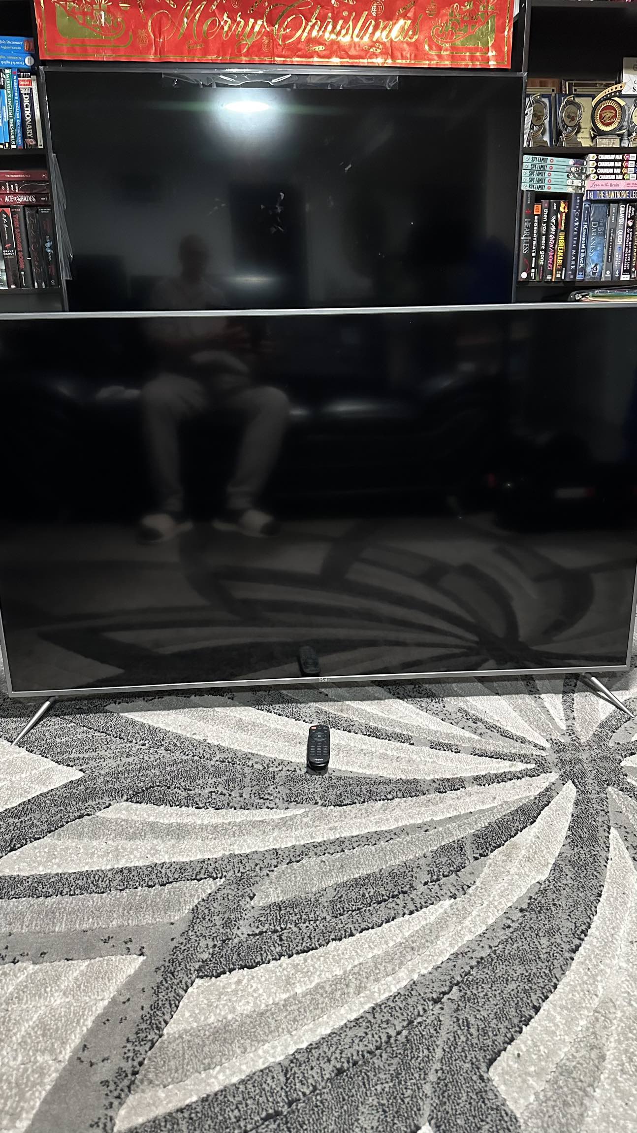 HAIER 55"