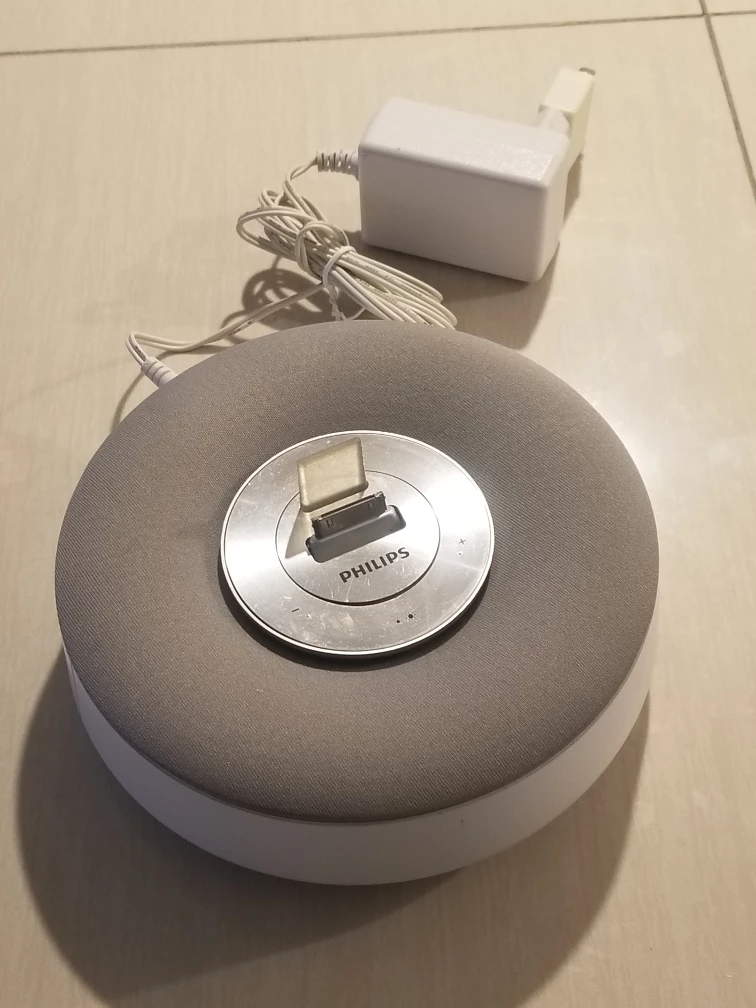 Philips Apple device speaker image indicator(3)