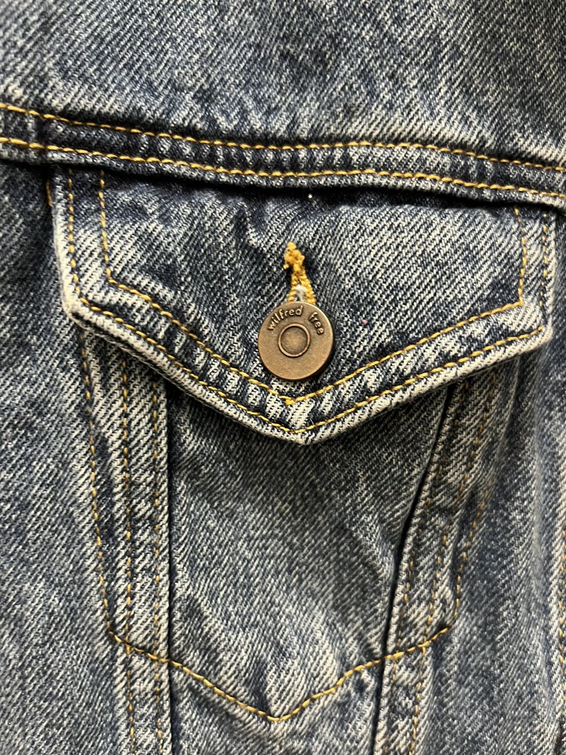 Aritzia Jean Jacket - photo 4