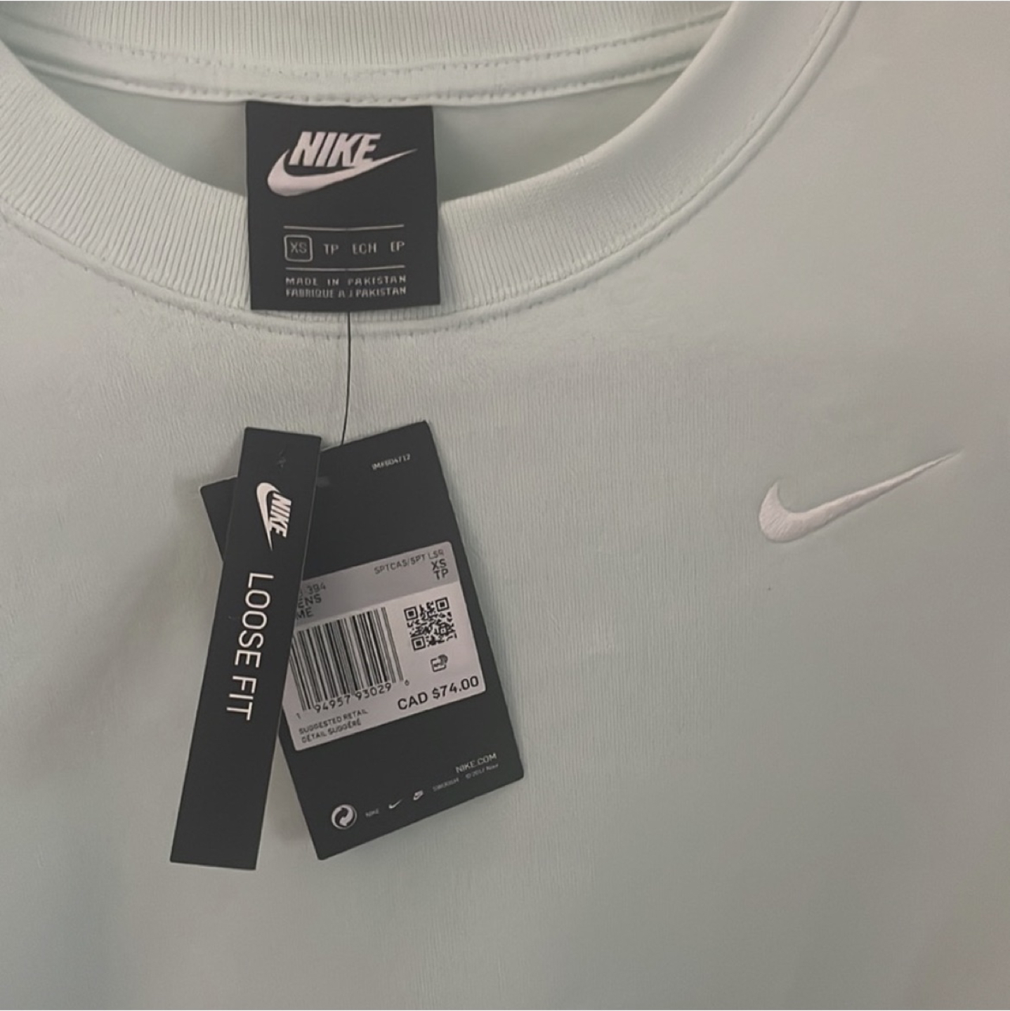 NWT⚡️NIKE Trend fleece crop loose fit sweatshirt XS image indicator(8)