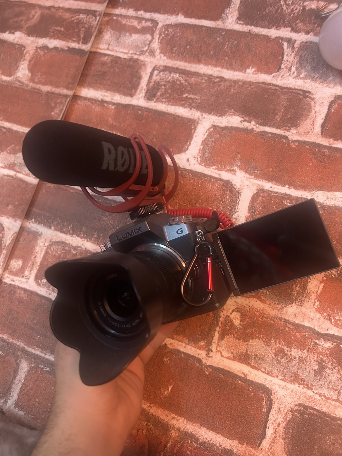 Lumix G7