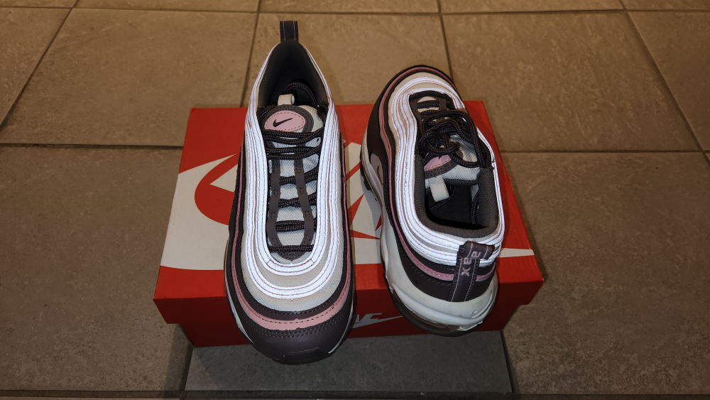 Nike Air Max 97 Size 5.5 - photo 2