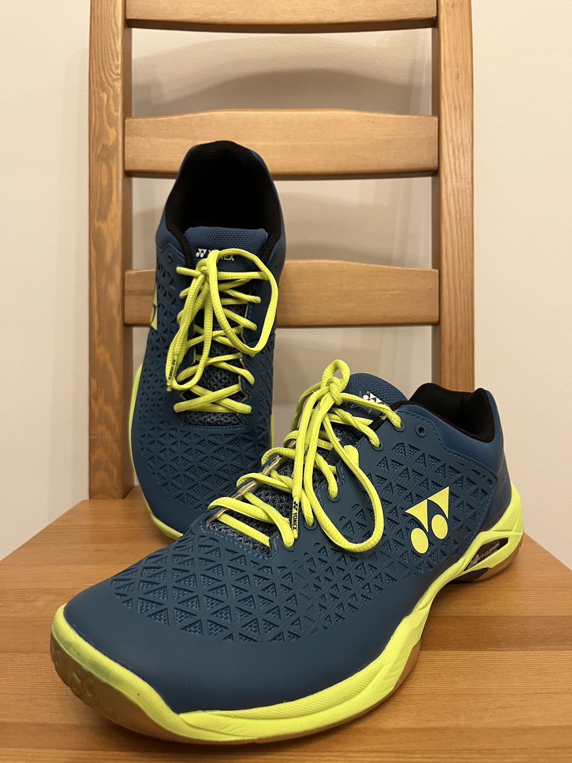 Yonex Rubber Soled Shoes - photo 2