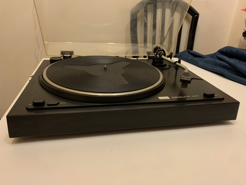 Sansui SR B200 Turntable