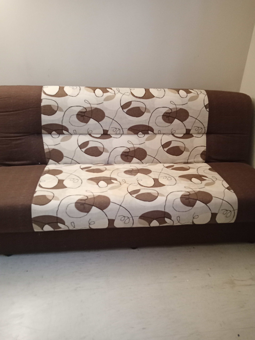 Pre-owned Sofa-Futon Mint Condition- Price Negotiable