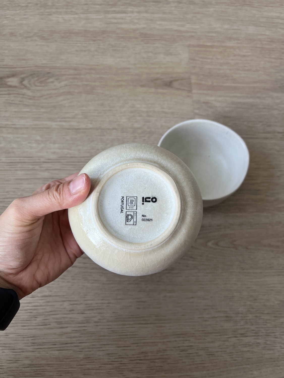 Small Ivory Stoneware Bowls - photo 3