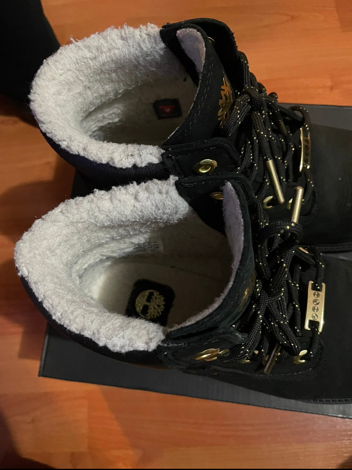 Timberlands juniors size 6.5 - photo 3