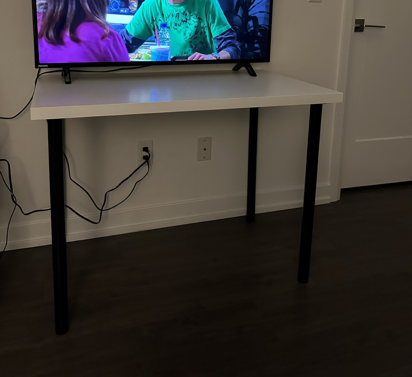 Ikea Table, White/Black, 100X60cm (39 3/8x23 5/8”) - photo 3