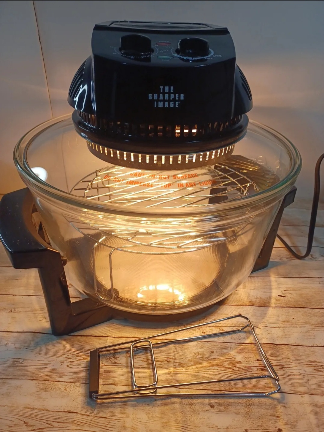 The Sharper Image Super Wave Oven Halogen, Infrared & Convection image indicator(9)