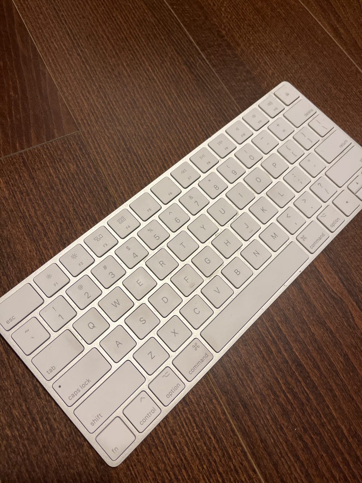 Apple keyboard