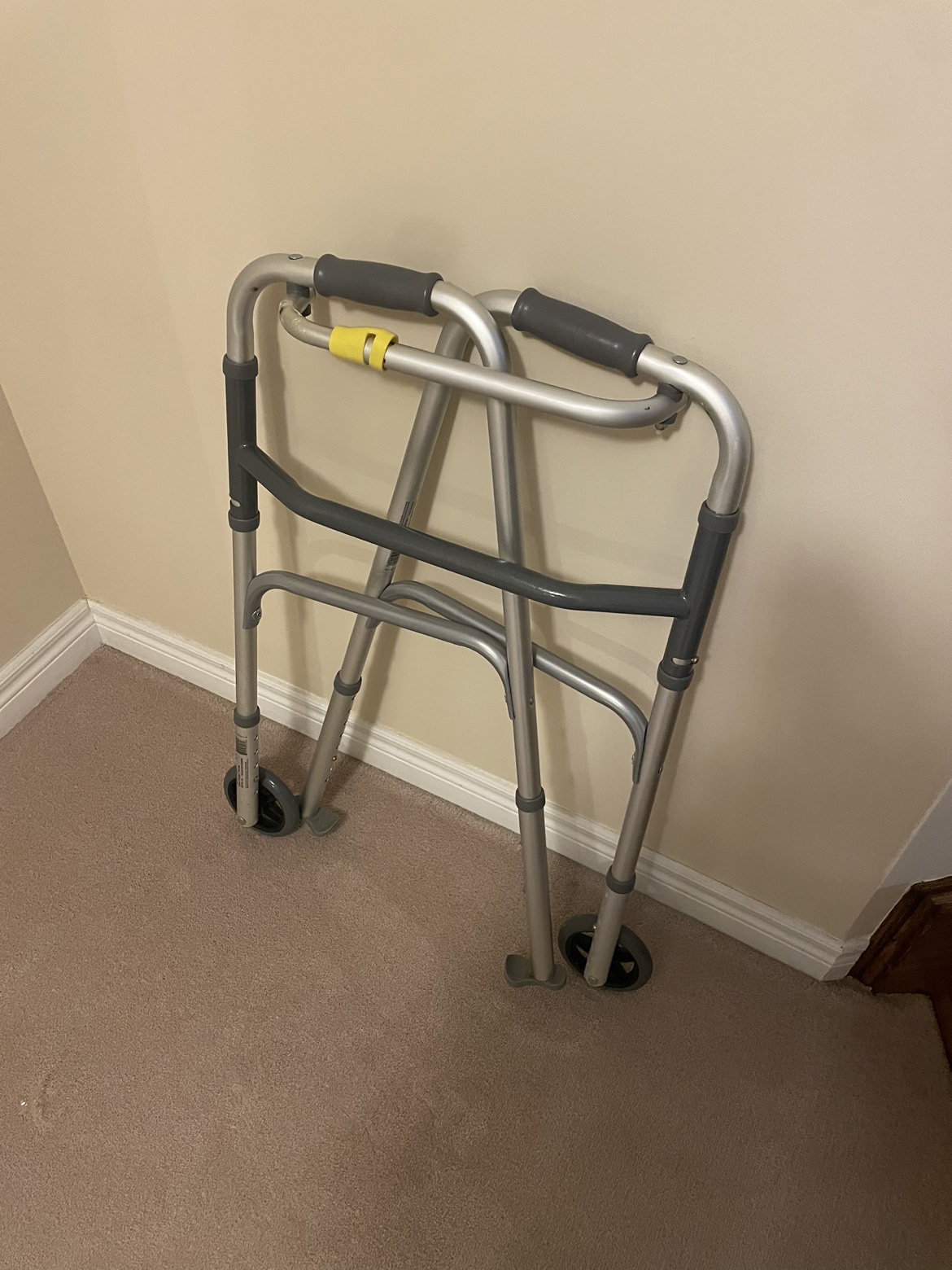 Foldable Aluminum Walker - photo 5