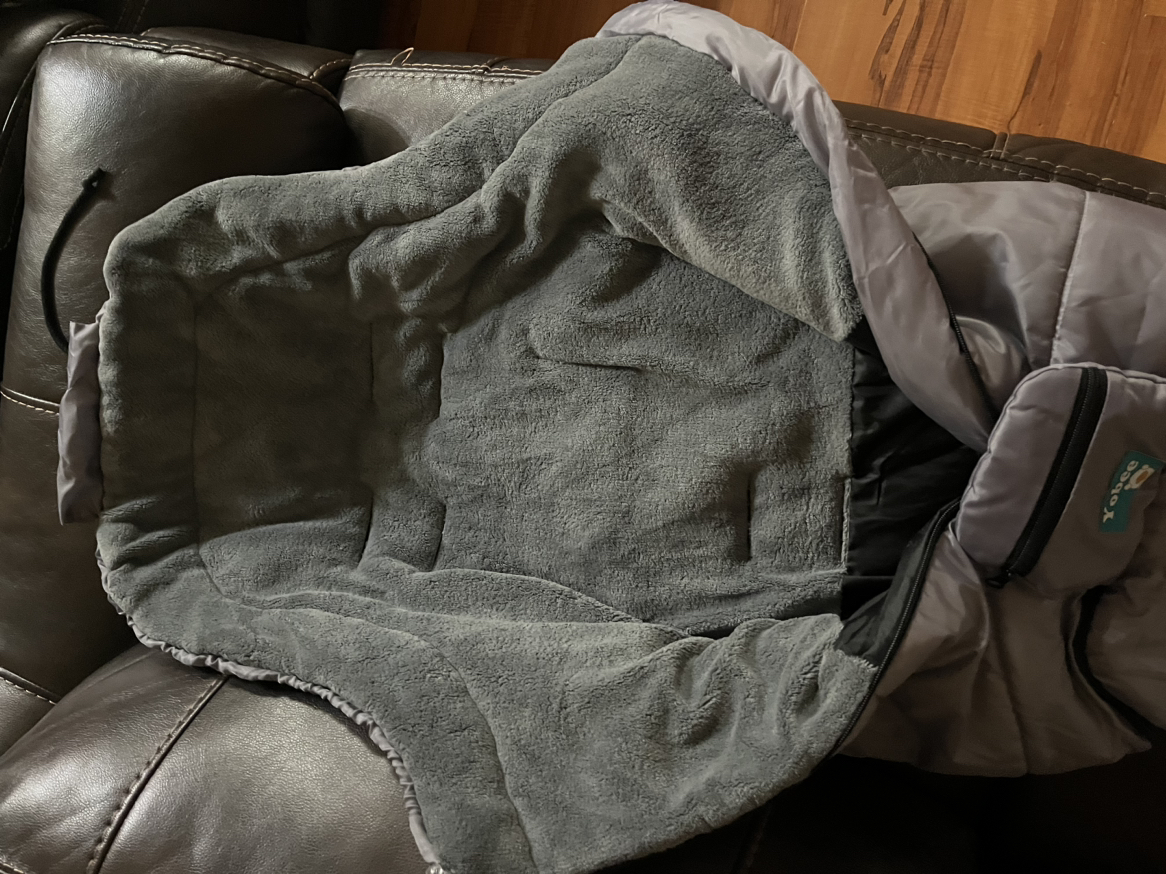 Stroller footmuff