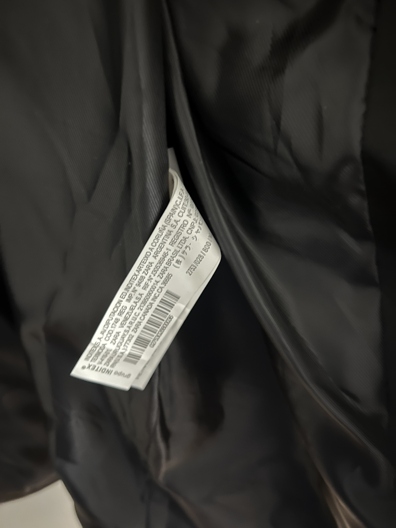 Zara women’s trench coat in medium - photo 3