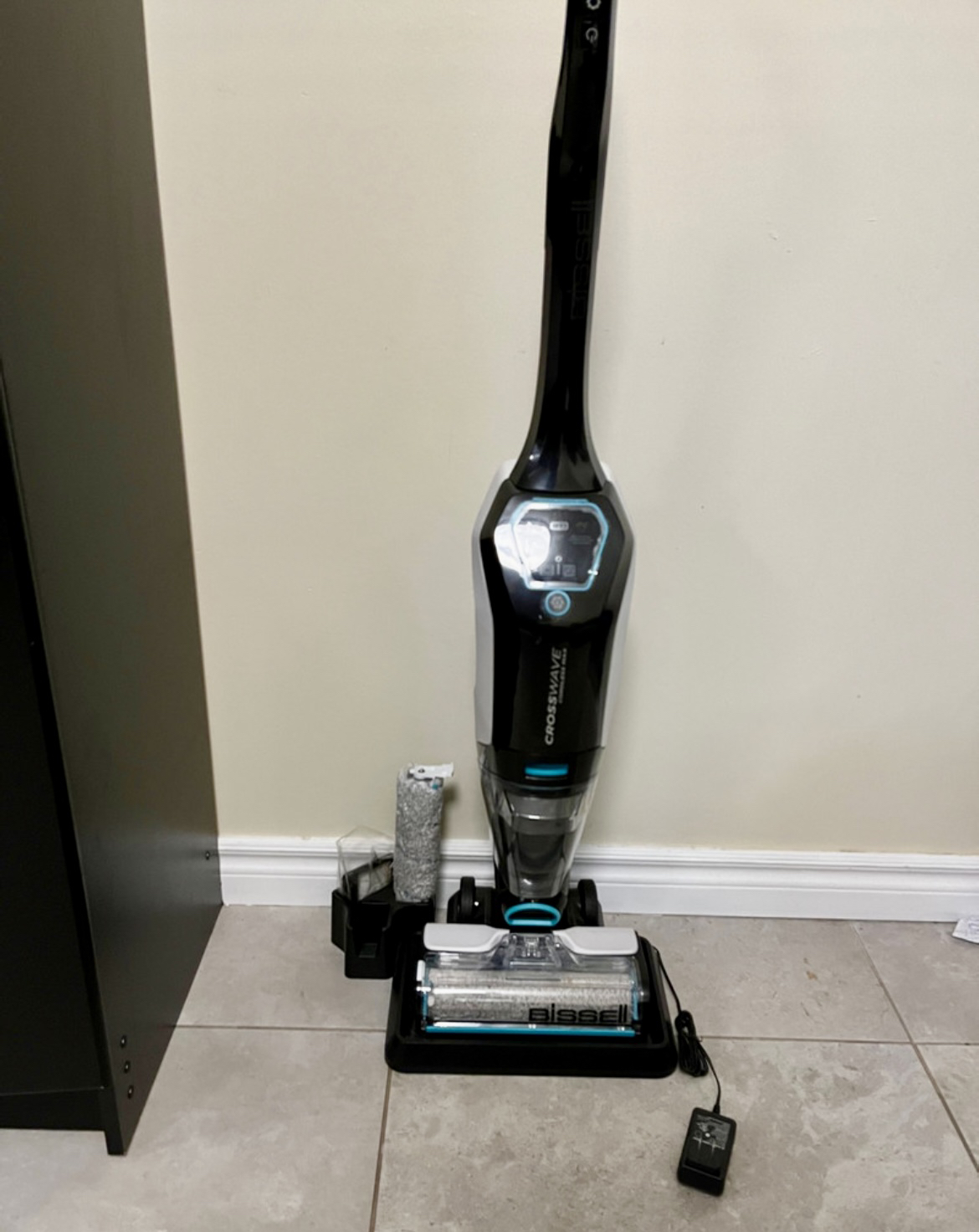 BISSELL® CrossWave Cordless™M Max thumbnail