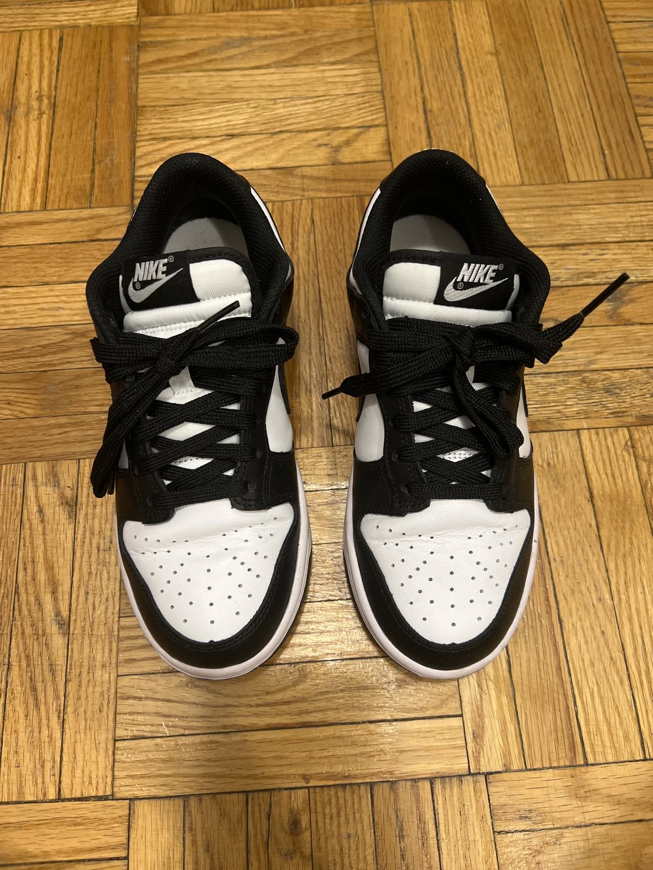 Nike Panda Dunk Low - 6.5 image indicator(3)