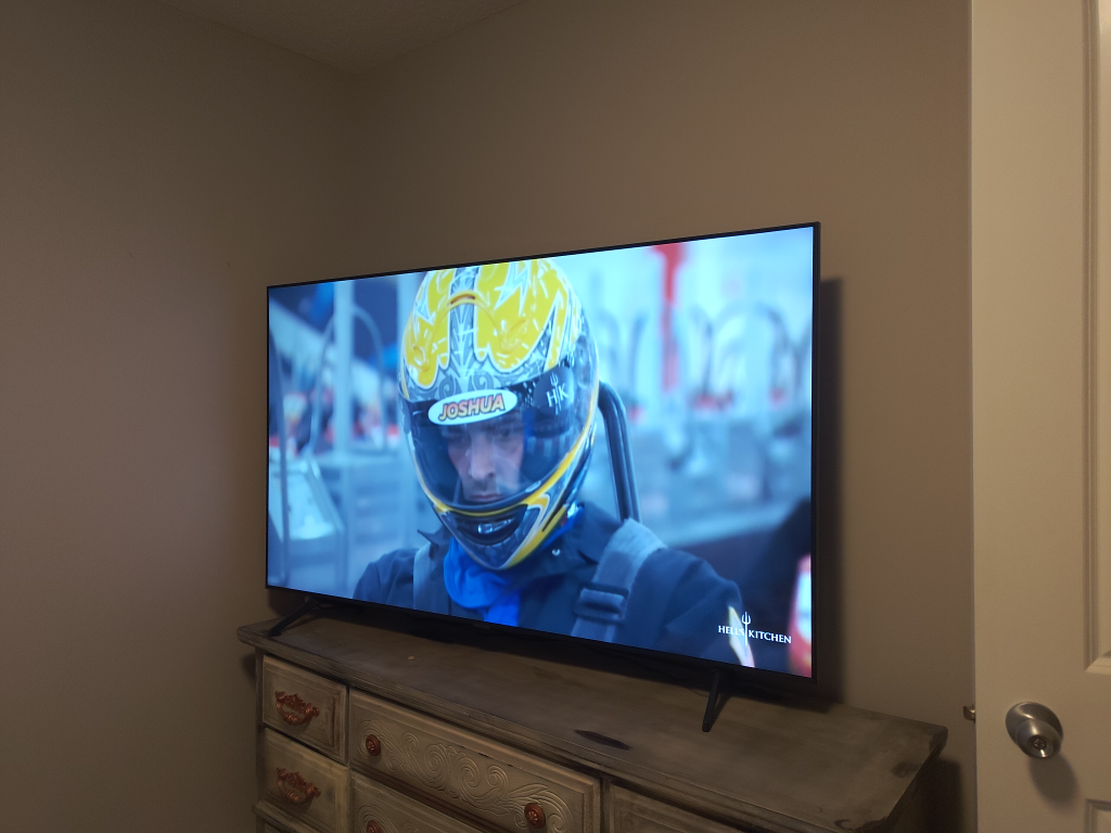 65" Samsung TV - photo 3