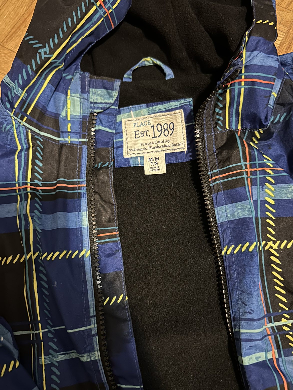 Boys winter jacket. Pet free and smoke free - photo 2
