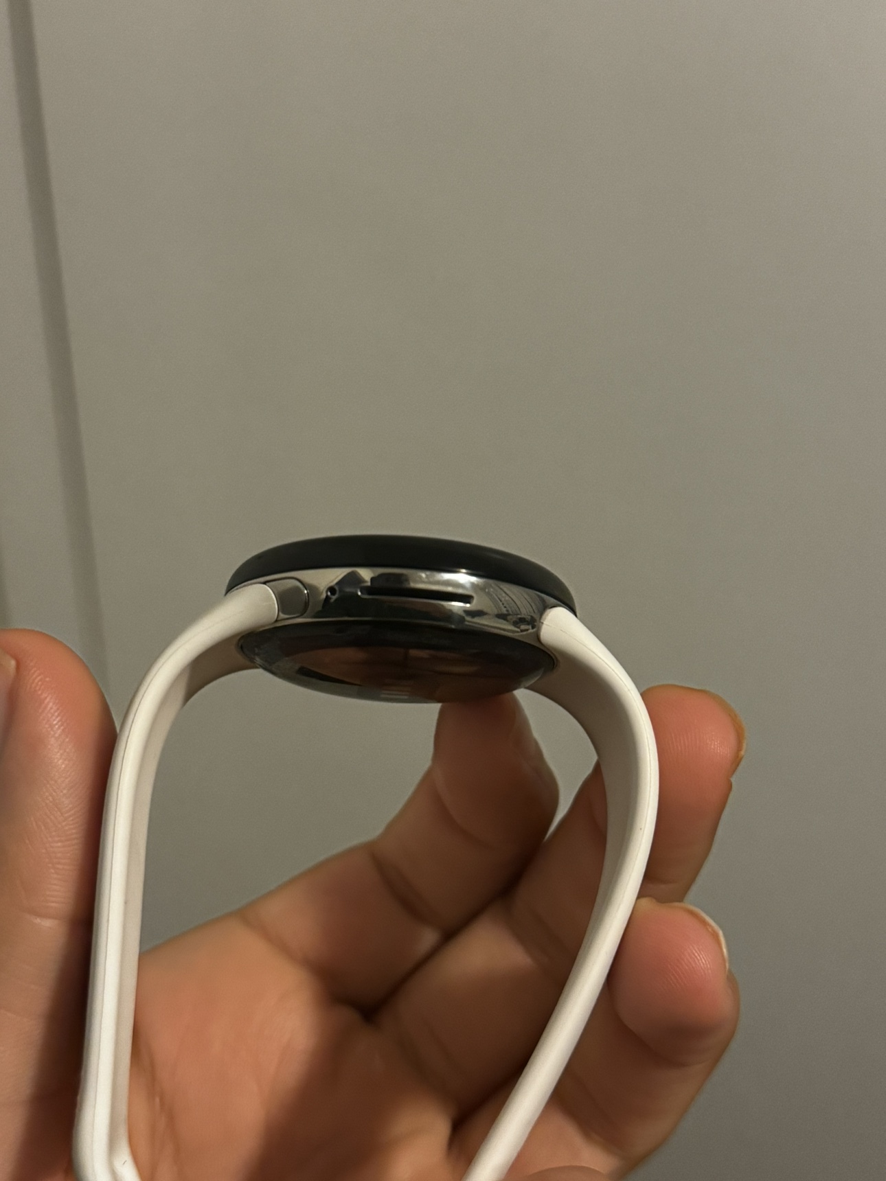 Google Pixel Watch - photo 2