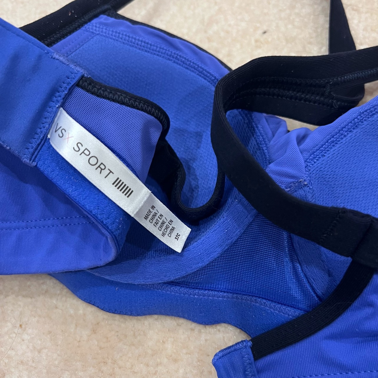 Victoria’s Secret Sports Bra - photo 2