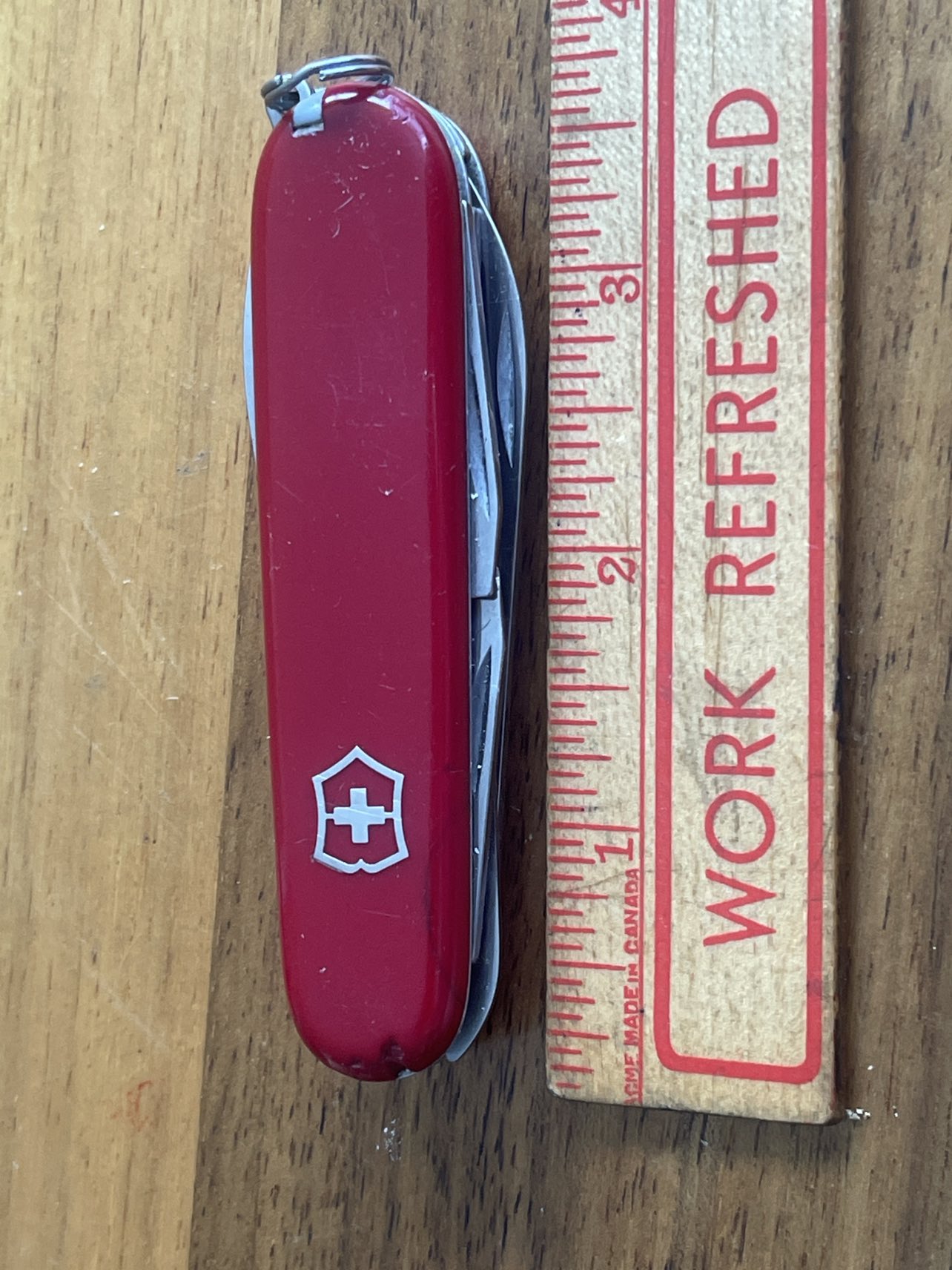 Swiss Army knife thumbnail