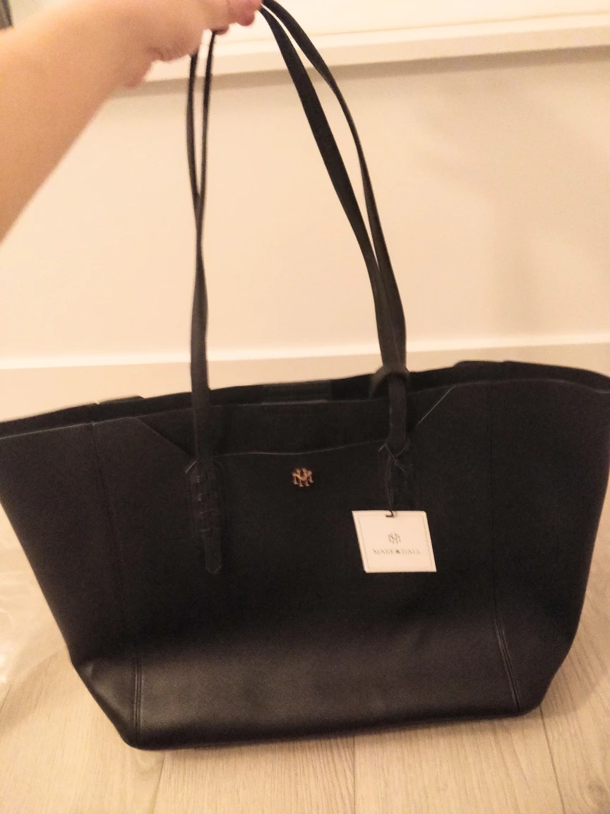 Mark & Hall Faux Leather Tote w/ Wrist Clutch (tag) w/ freebie! - photo 2