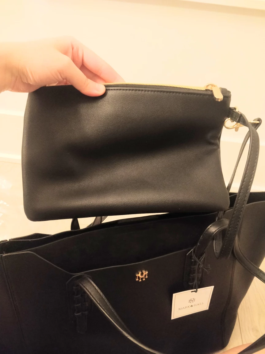 Mark & Hall Faux Leather Tote w/ Wrist Clutch (tag) w/ freebie! - photo 3