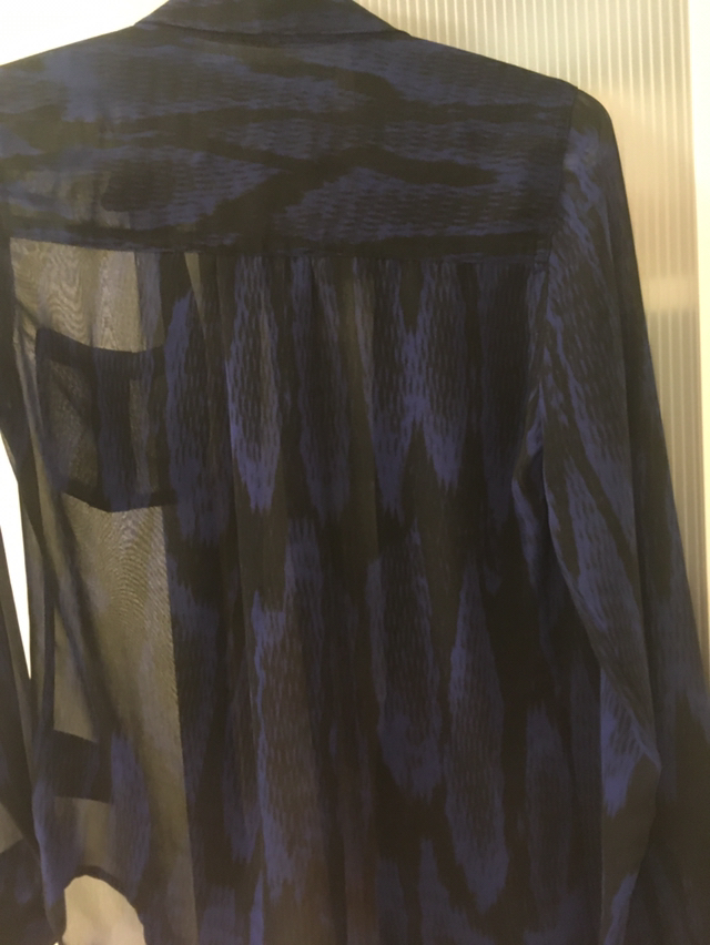 Guess women t shirt long sleeve image indicator(5)