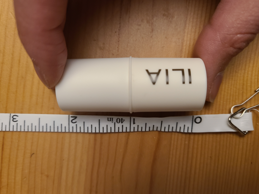 ILIA Sample Size Lipstick 🎁 thumbnail
