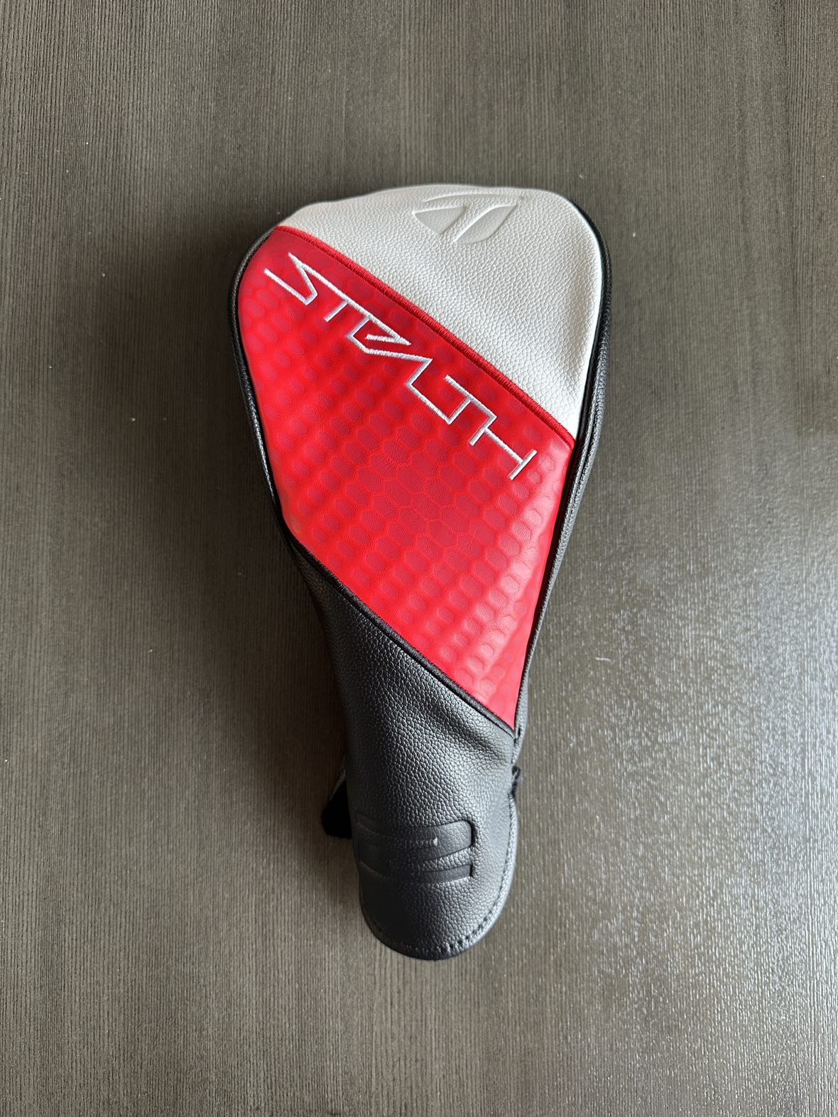 Taylor made Golf head cover driver thumbnail