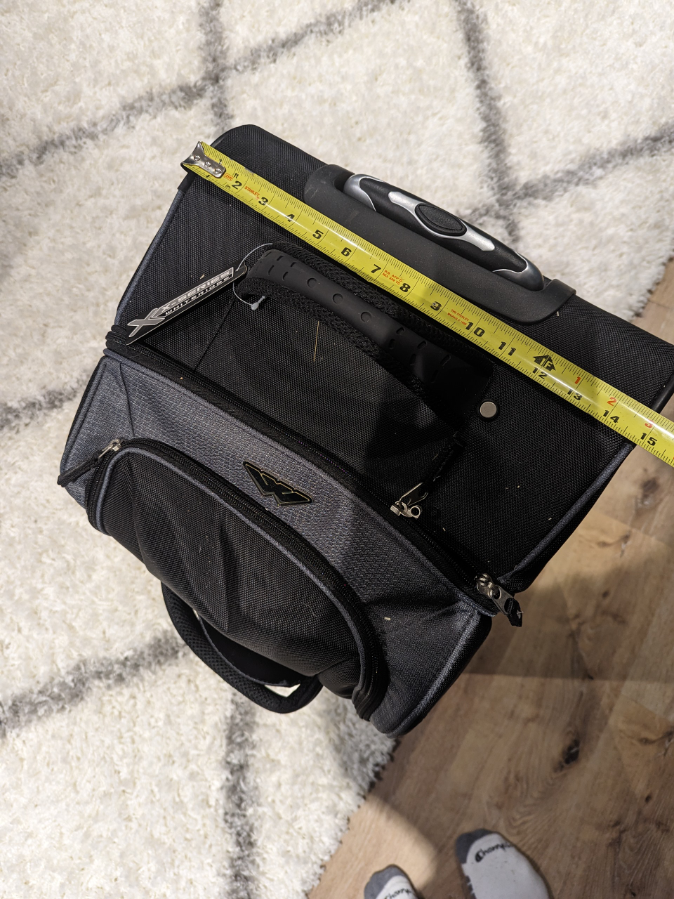 *Brand New* Wheeled Duffle Luggage image indicator(5)