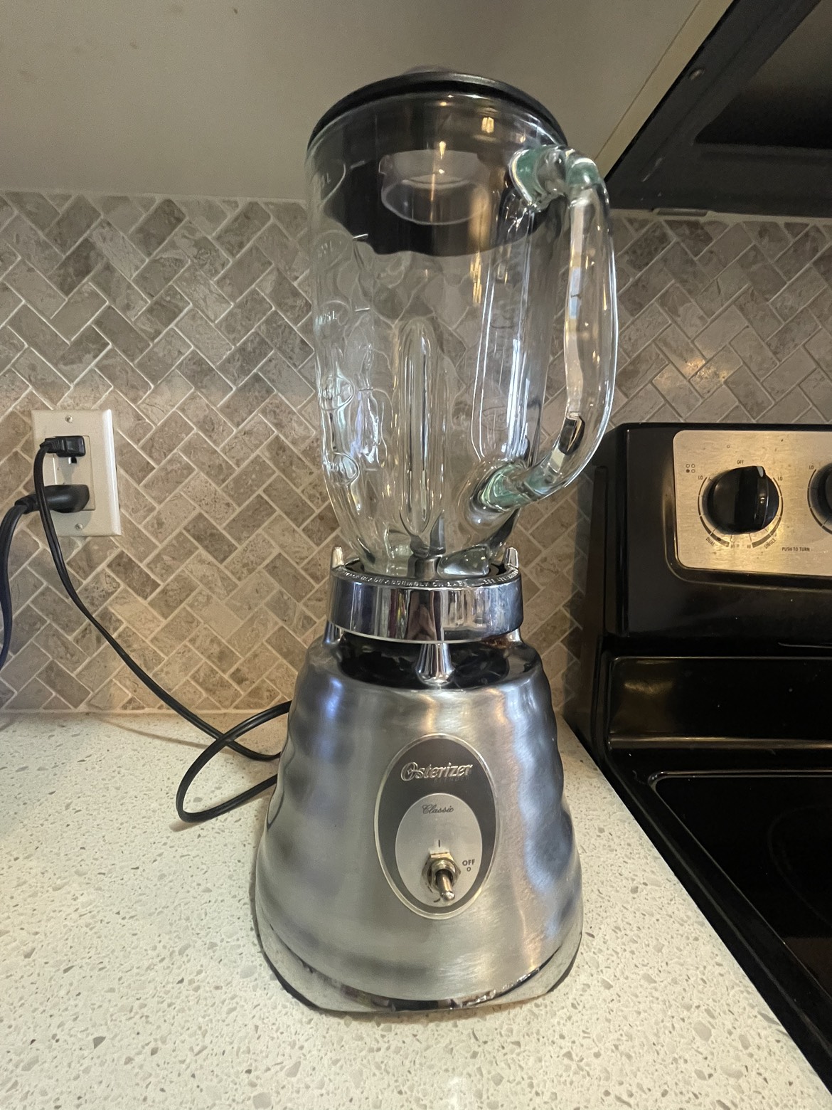 Moving sale: Oster blender