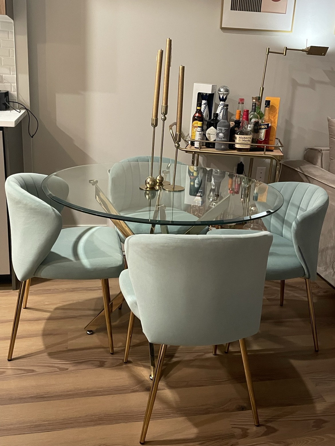 4 sage velvet chairs - photo 2