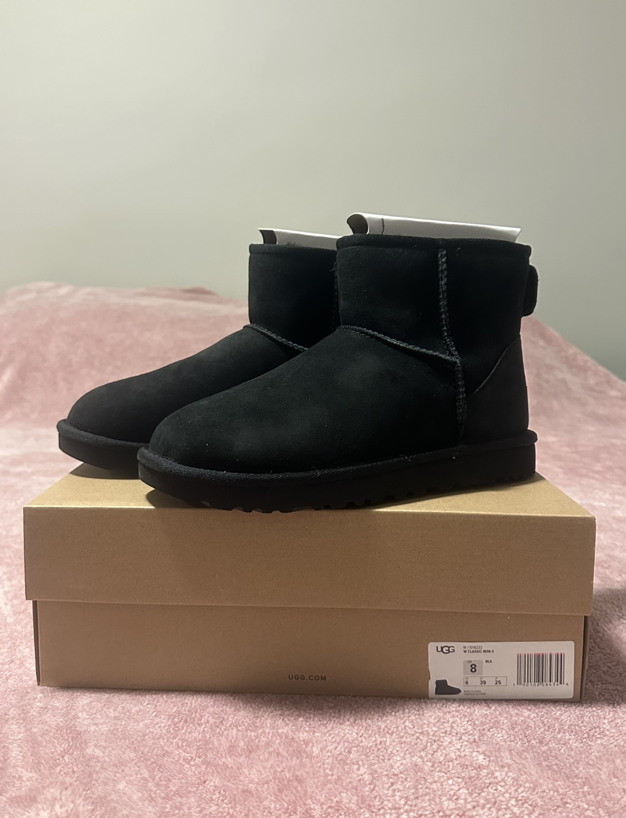 Brand new UGG